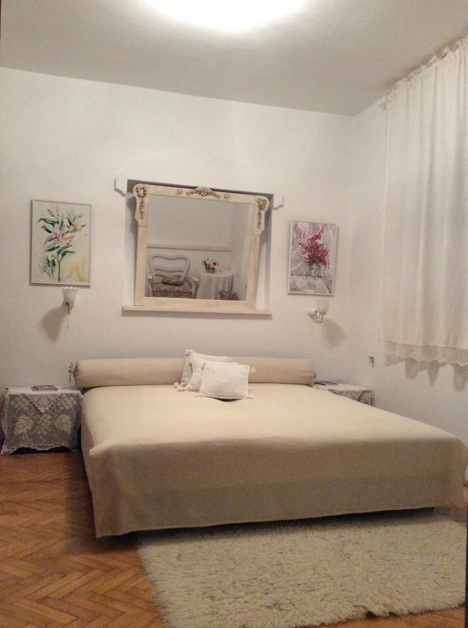 Guest House Vila Albedo Varna Экстерьер фото